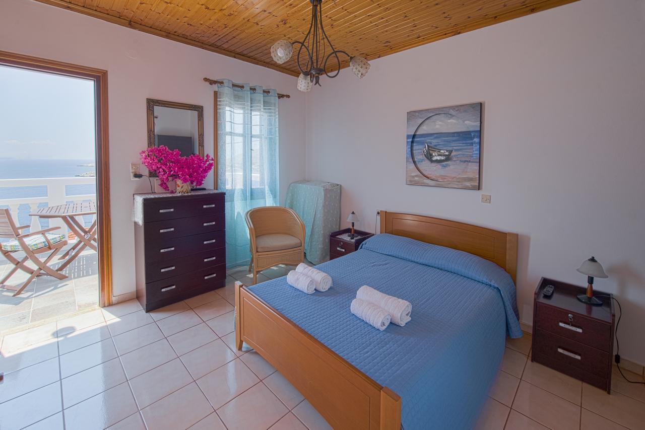 Filoxenia Apartments Chalki Town Dış mekan fotoğraf