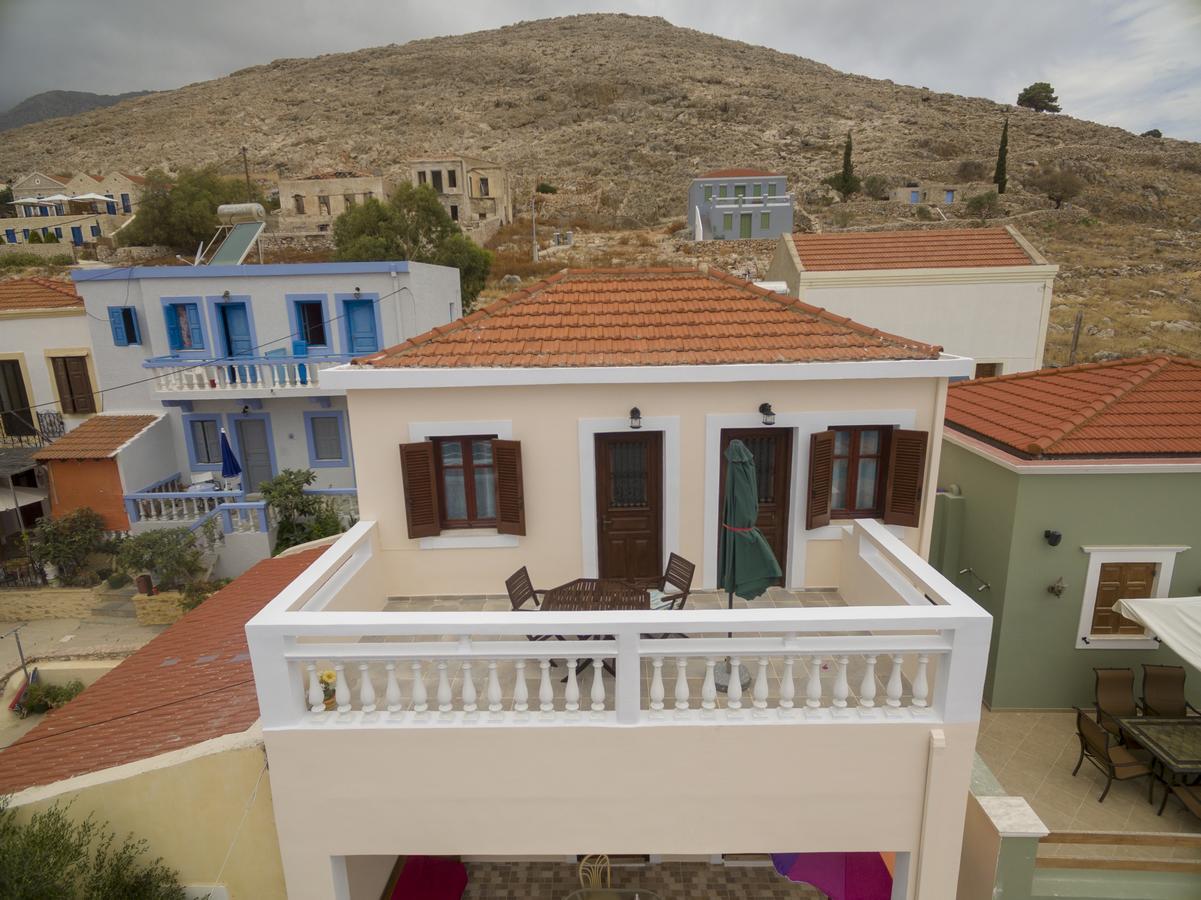 Filoxenia Apartments Chalki Town Dış mekan fotoğraf